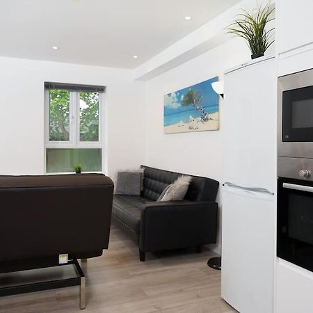 Lovely 3 Bed Flat In A Great Location In London Leilighet Eksteriør bilde